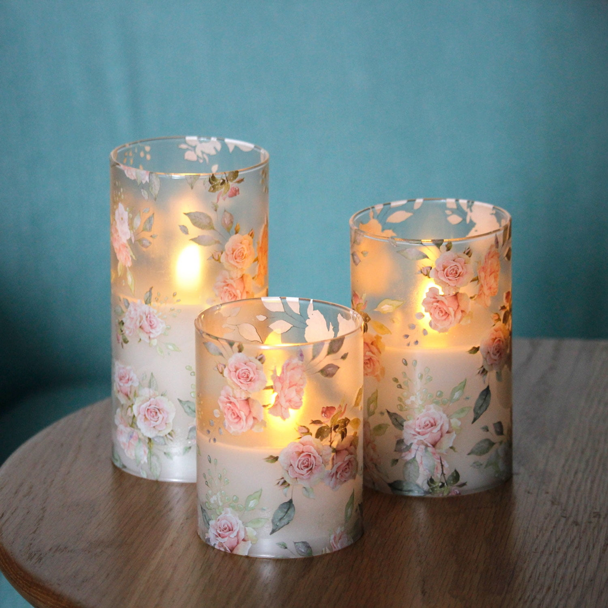 FloralCandle – LED candle set in floral design, with remote control