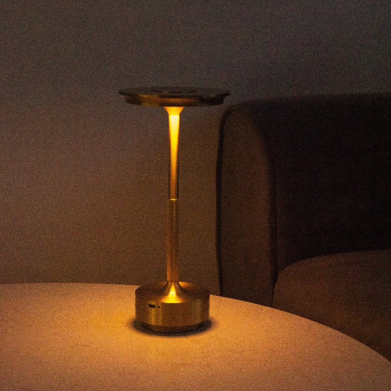 LuxeLamp – Touch bedside lamp with three light colors