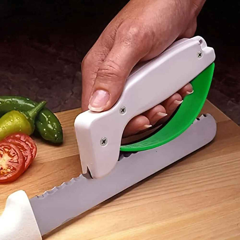 SharpMaster – Multifunctional outdoor knife and tool sharpener, set of 2