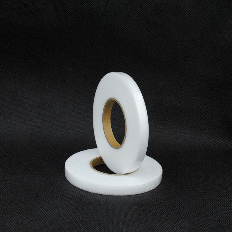 FabricTape – Double-sided fabric adhesive tape for no-sew repairs