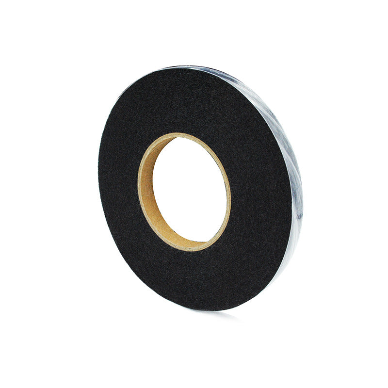 FabricTape – Double-sided fabric adhesive tape for no-sew repairs