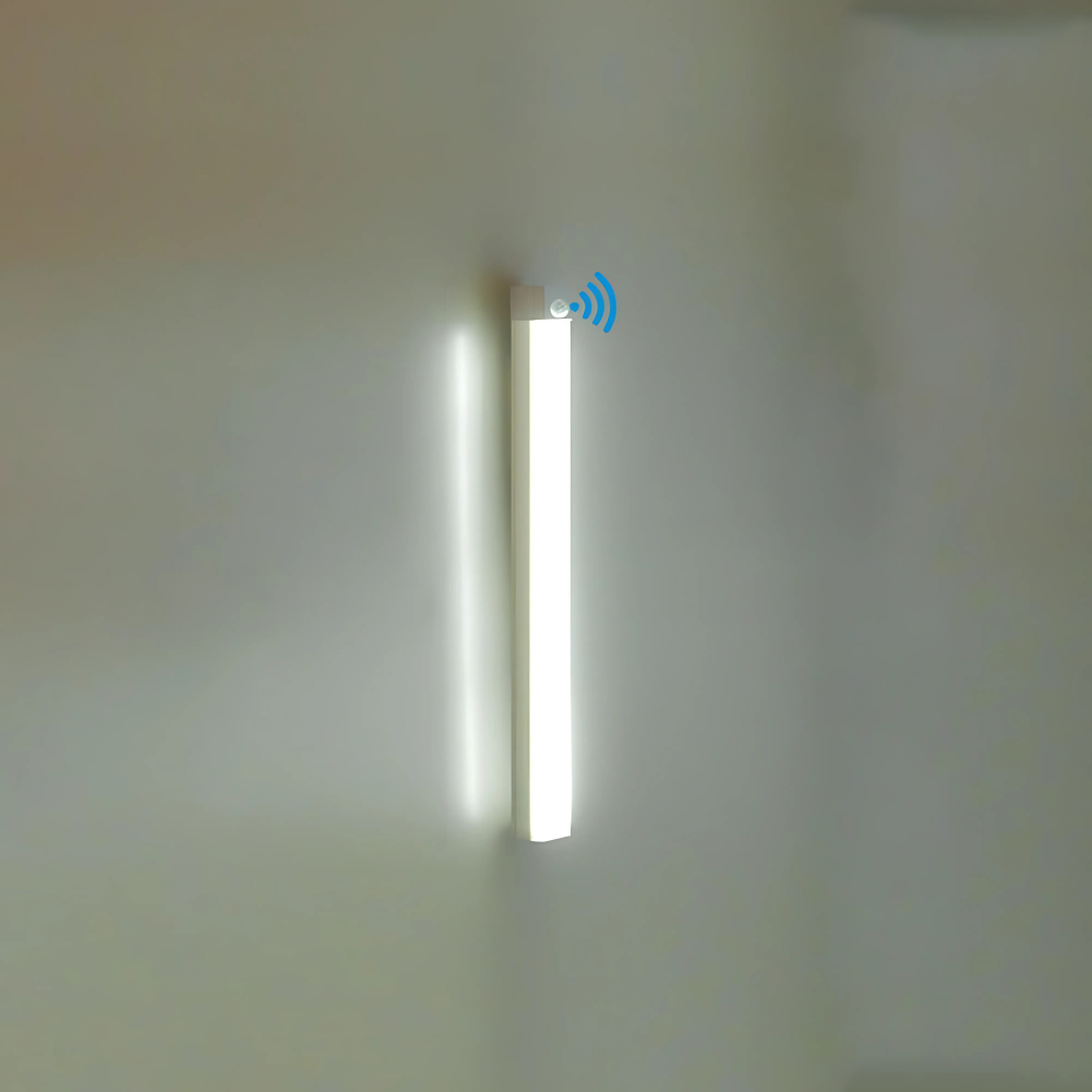 Ledsen SmartLight 20 cm Variante mit weissem Licht an der Wand
