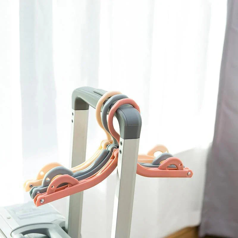 TravelHanger Foldable Travel Clothes Hanger
