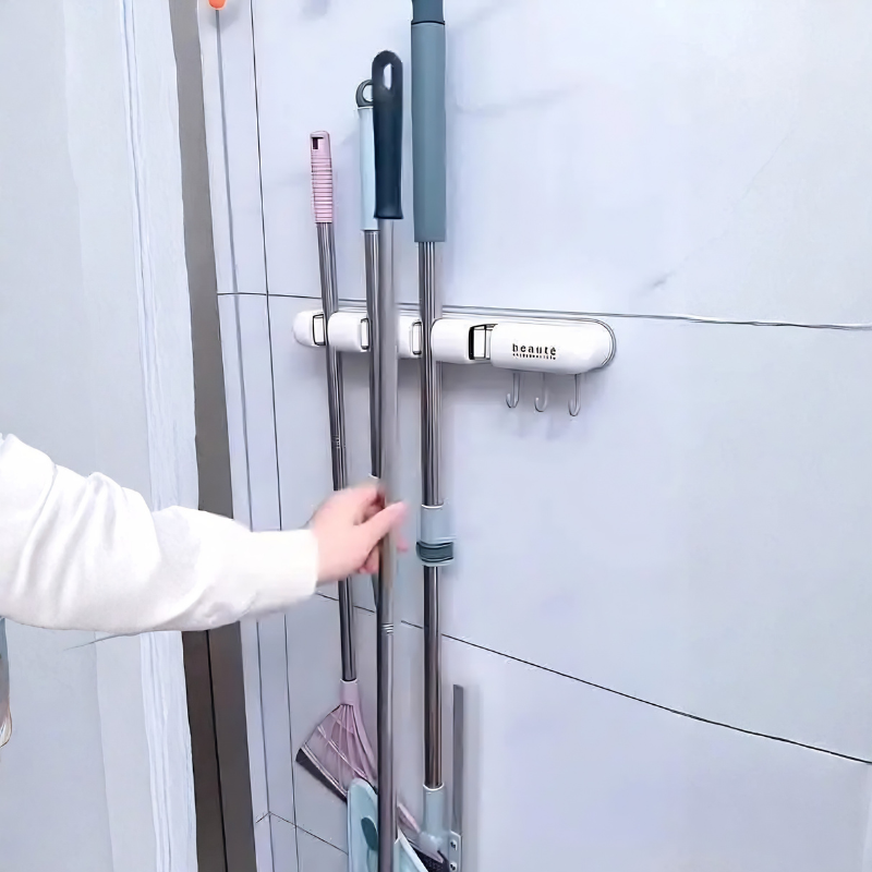 AdhesiveHooks – Self-adhesive hooks without drilling