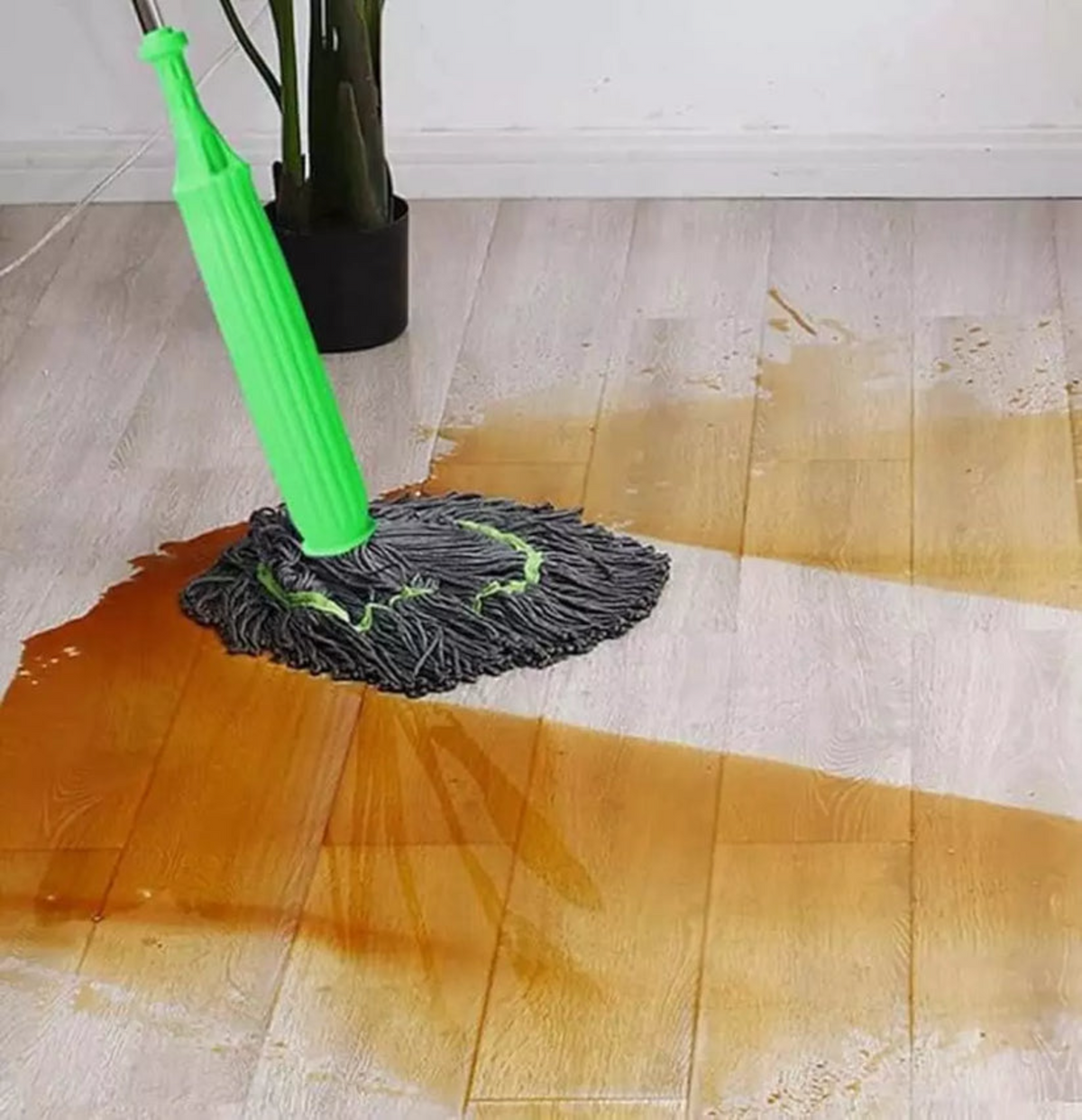 SmartSqueeze Self-Wringing Mop, Hands-Free Cleaning