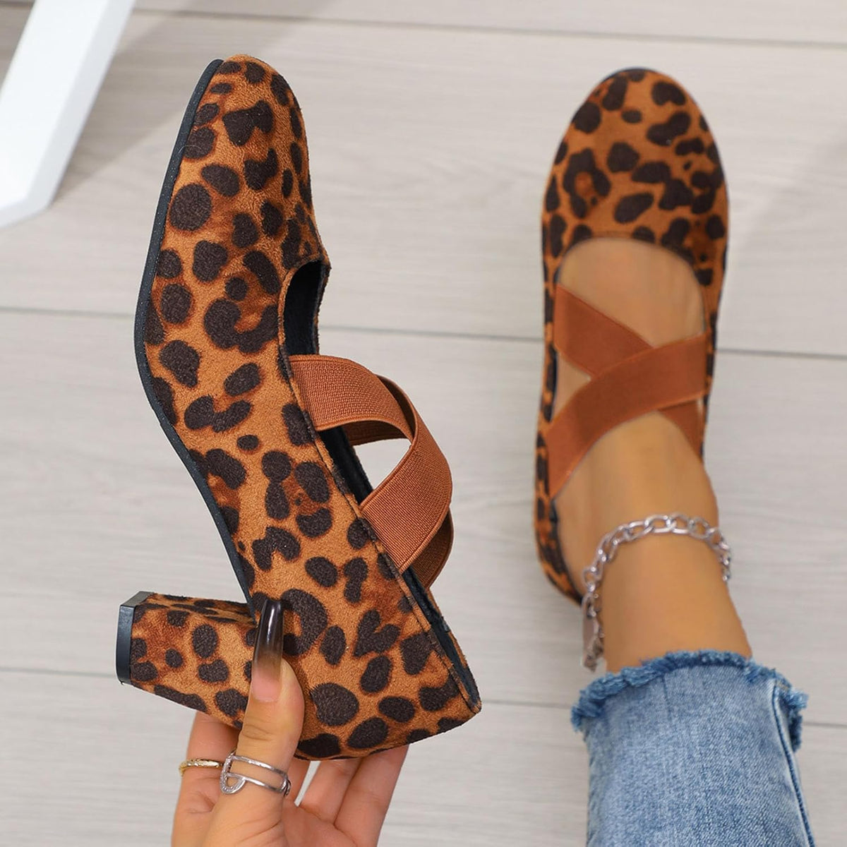 Traditional Women's Oktoberfest Shoes, Velvet Pumps with Criss-Cross Straps