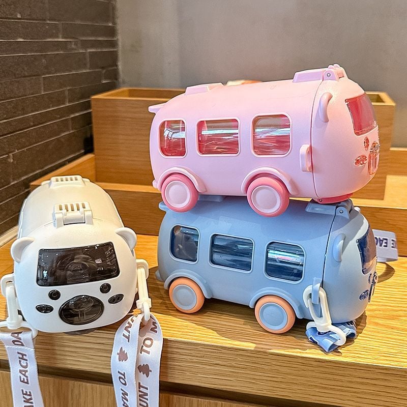 BusTumbler – Bus-design water bottle for kids