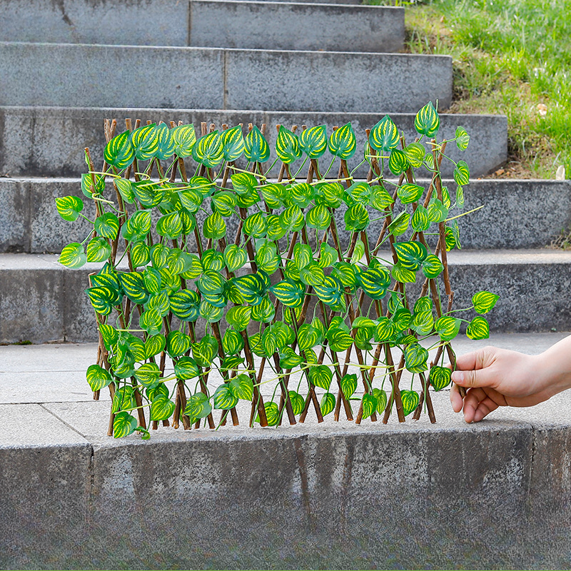 DecorativeFence – Extendable Privacy Screen Decorative Fence, Artificial Plant