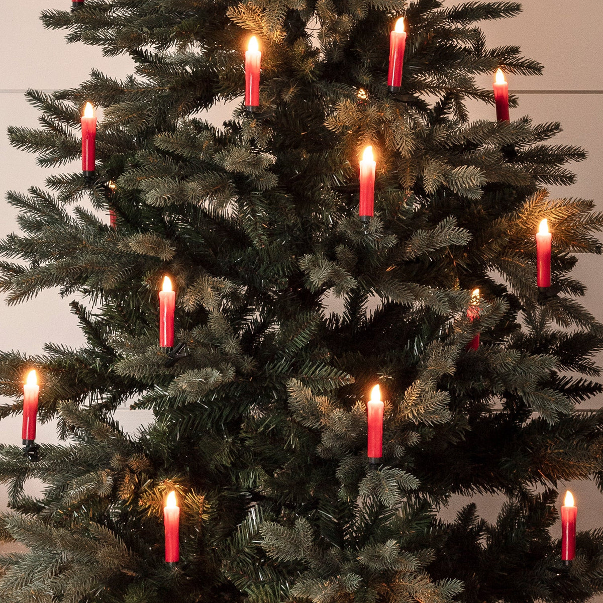LED Christmas Tree Candle Set – 20-piece red