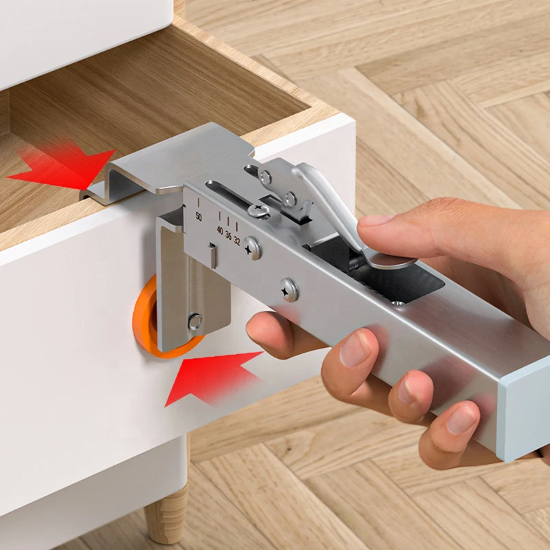 ClampPro – Precision clamping tool for drawer fronts