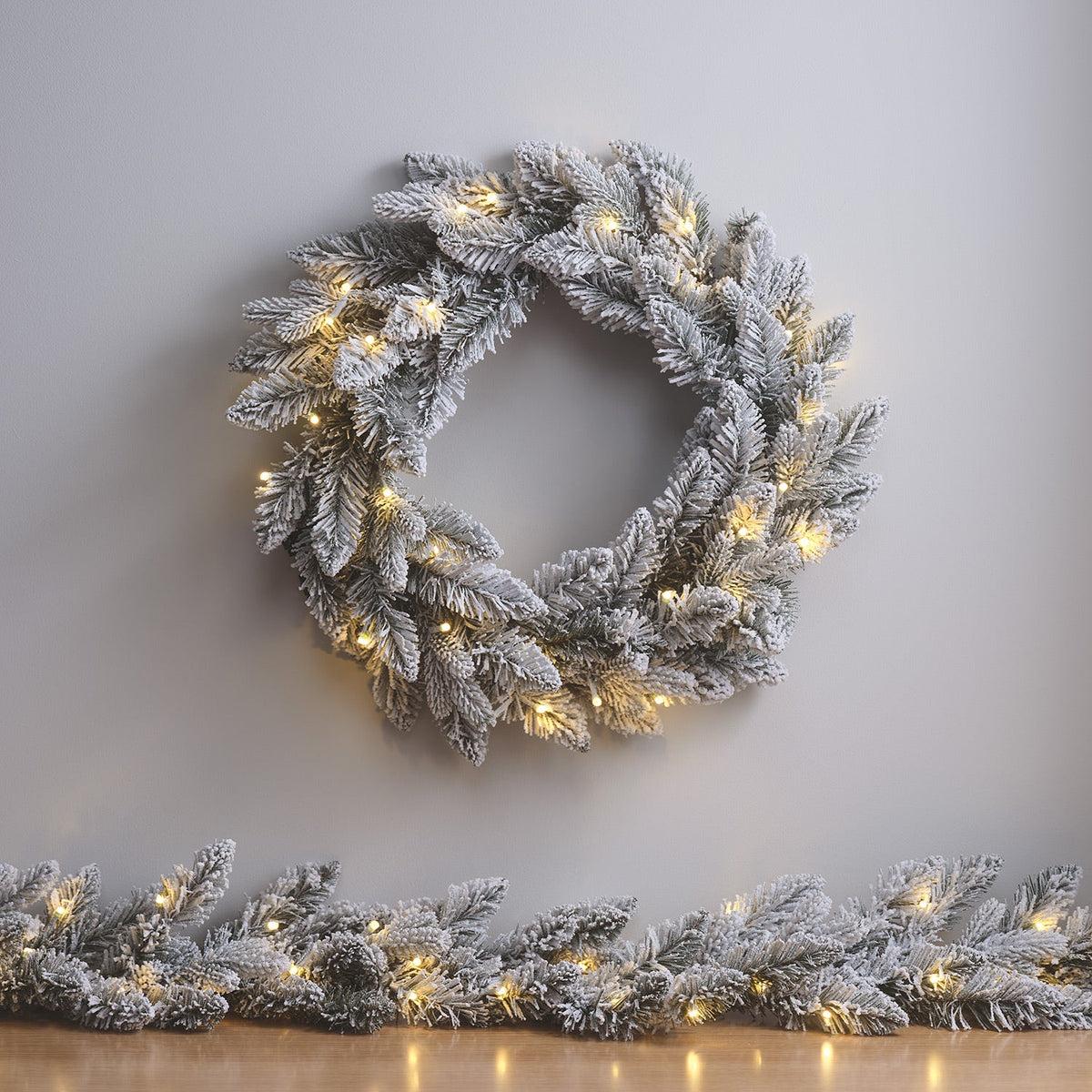 Christmas Wreath and Garland Set – Frosted Indoor