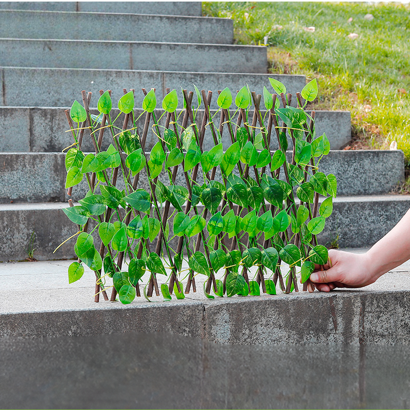 DecorativeFence – Extendable Privacy Screen Decorative Fence, Artificial Plant