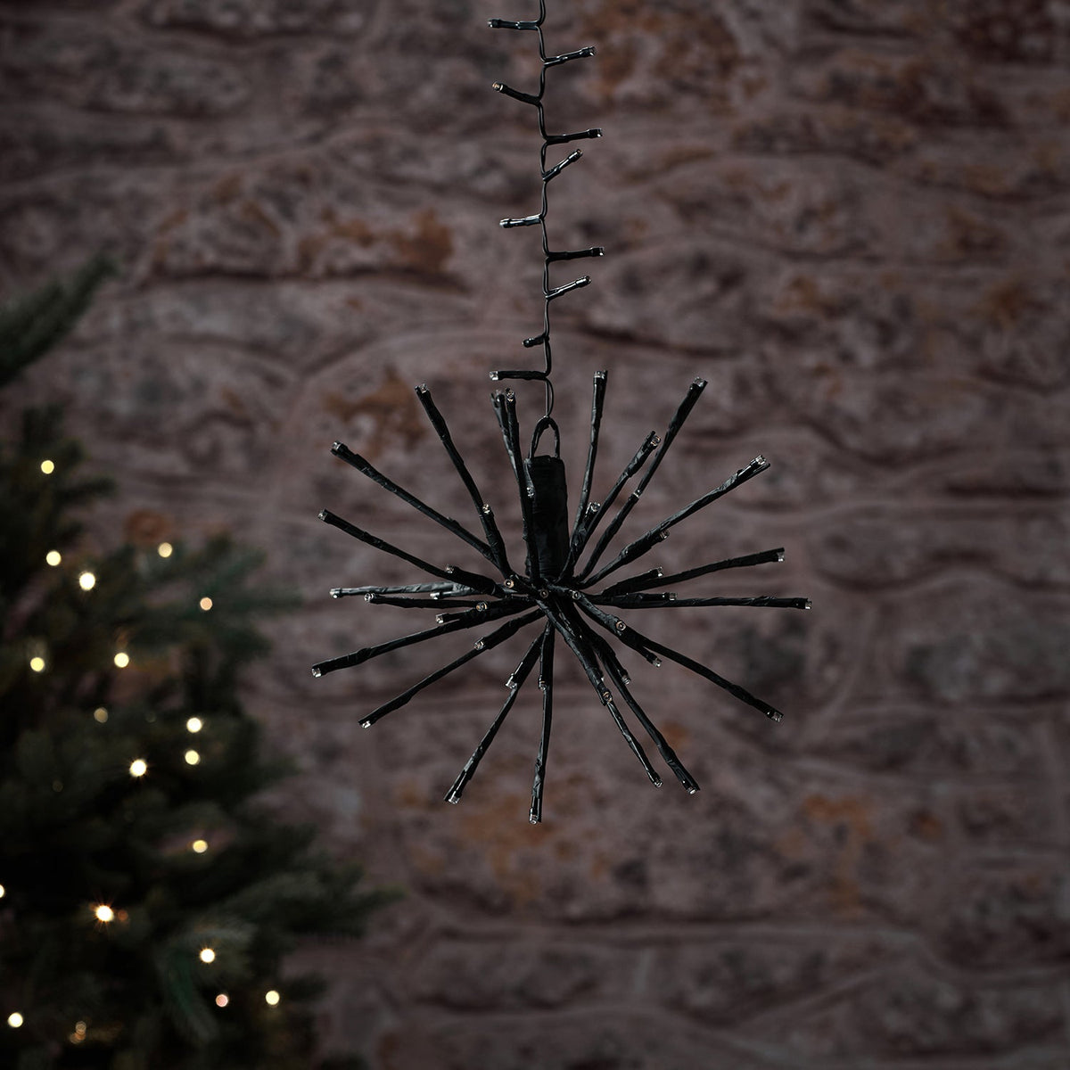 StarburstGlow LED Hanging Decoration with Flashing Effect for Outdoor Use