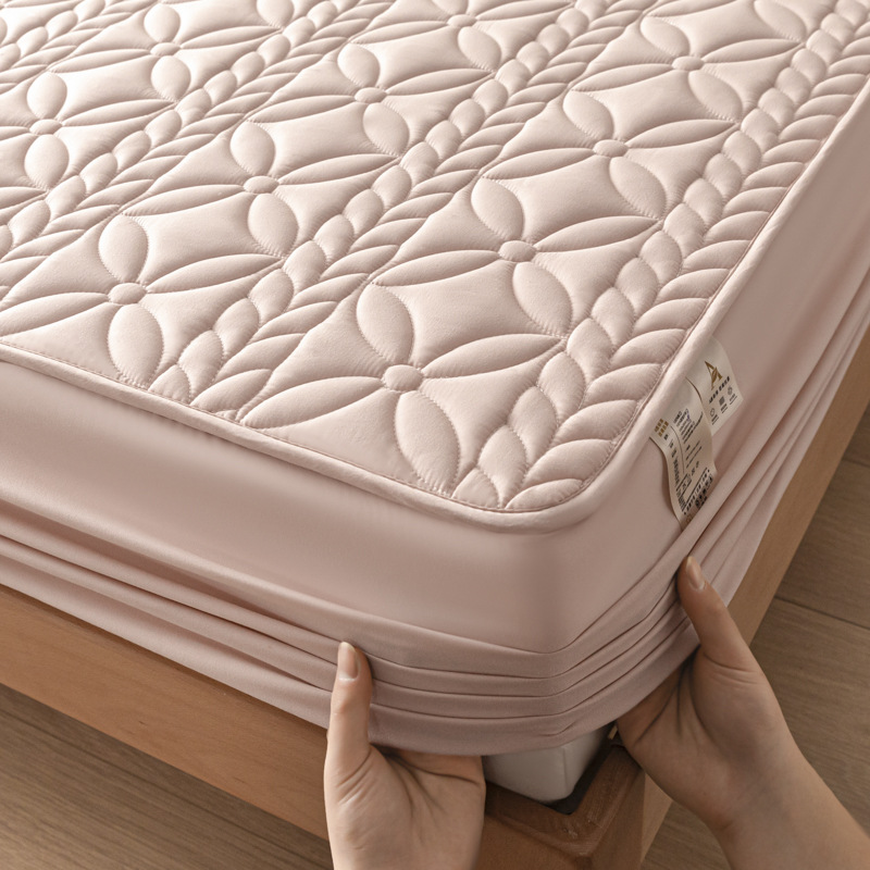 BedCover Waterproof Fitted Sheet, Breathable Mattress Protector