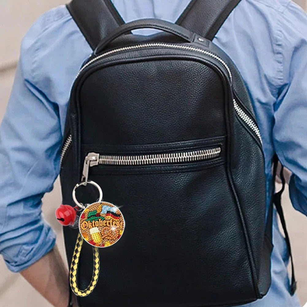 DIY Diamond Painting Keychain – Oktoberfest