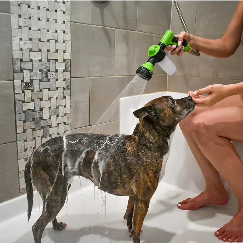 PetShower – Multifunctional pet shower with shampoo dispenser