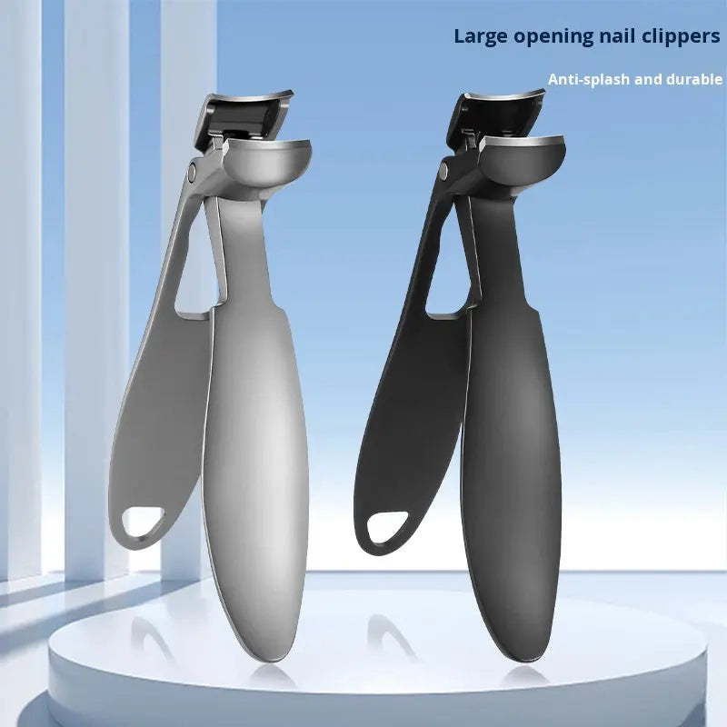 SafeClipper Nagelknipser in Silber und Schwarz