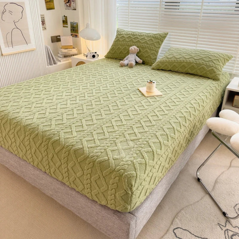 FluffySheets Ultra-Soft Plush Bedding