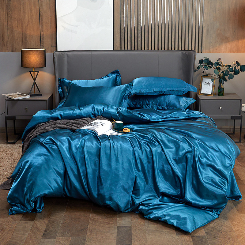 SatinSheet – Glossy satin bedding set