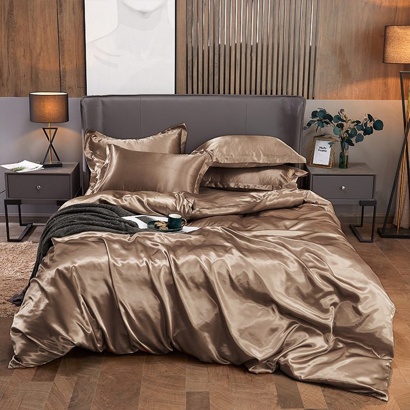 SatinSheet – Glossy satin bedding set