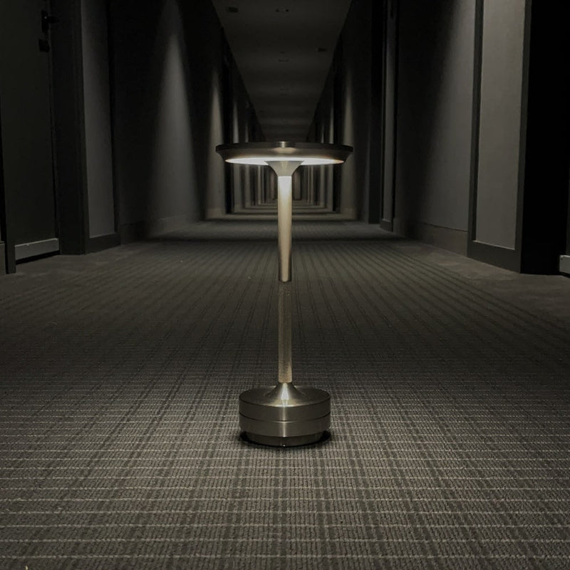 LuxeLamp – Touch bedside lamp with three light colors