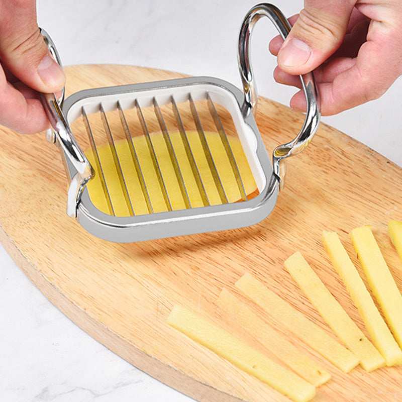 MultiCutter Julienne-Klinge beim Schneiden von Kartoffel-Pommes
