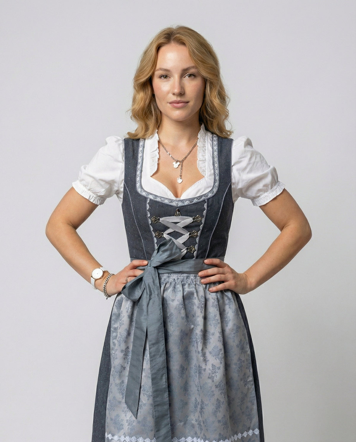 Women's 3-piece Oktoberfest Dirndl, Dirndl dress with blouse and apron