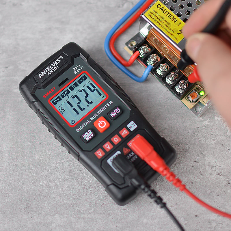 VoltageMultimeter – Digital Multimeter for Voltage and Frequency