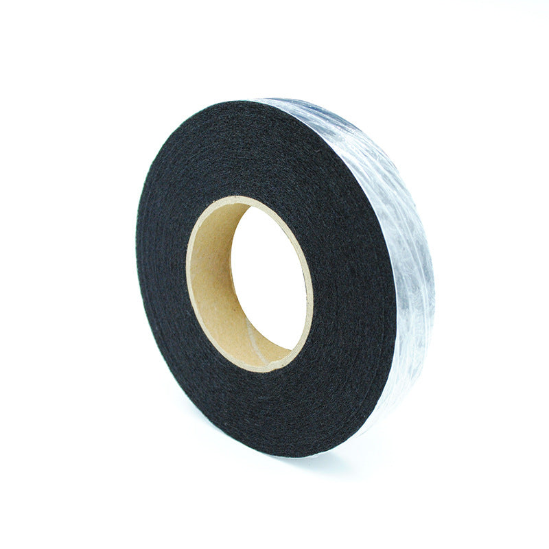 FabricTape – Double-sided fabric adhesive tape for no-sew repairs