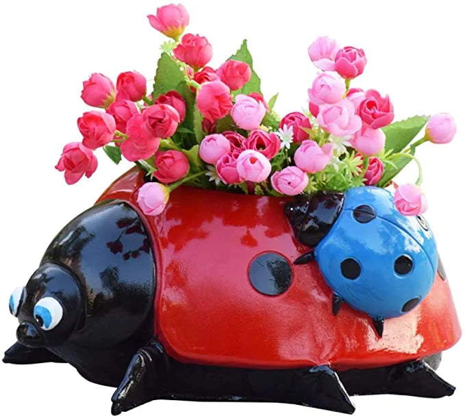 LadybugPot – Colorful flower pot with drainage system