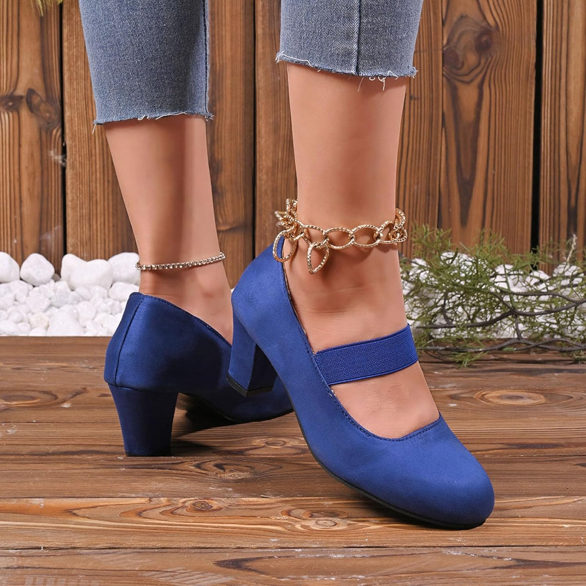 Traditional Women's Oktoberfest Shoes, Velvet Pumps with Elastic Straps