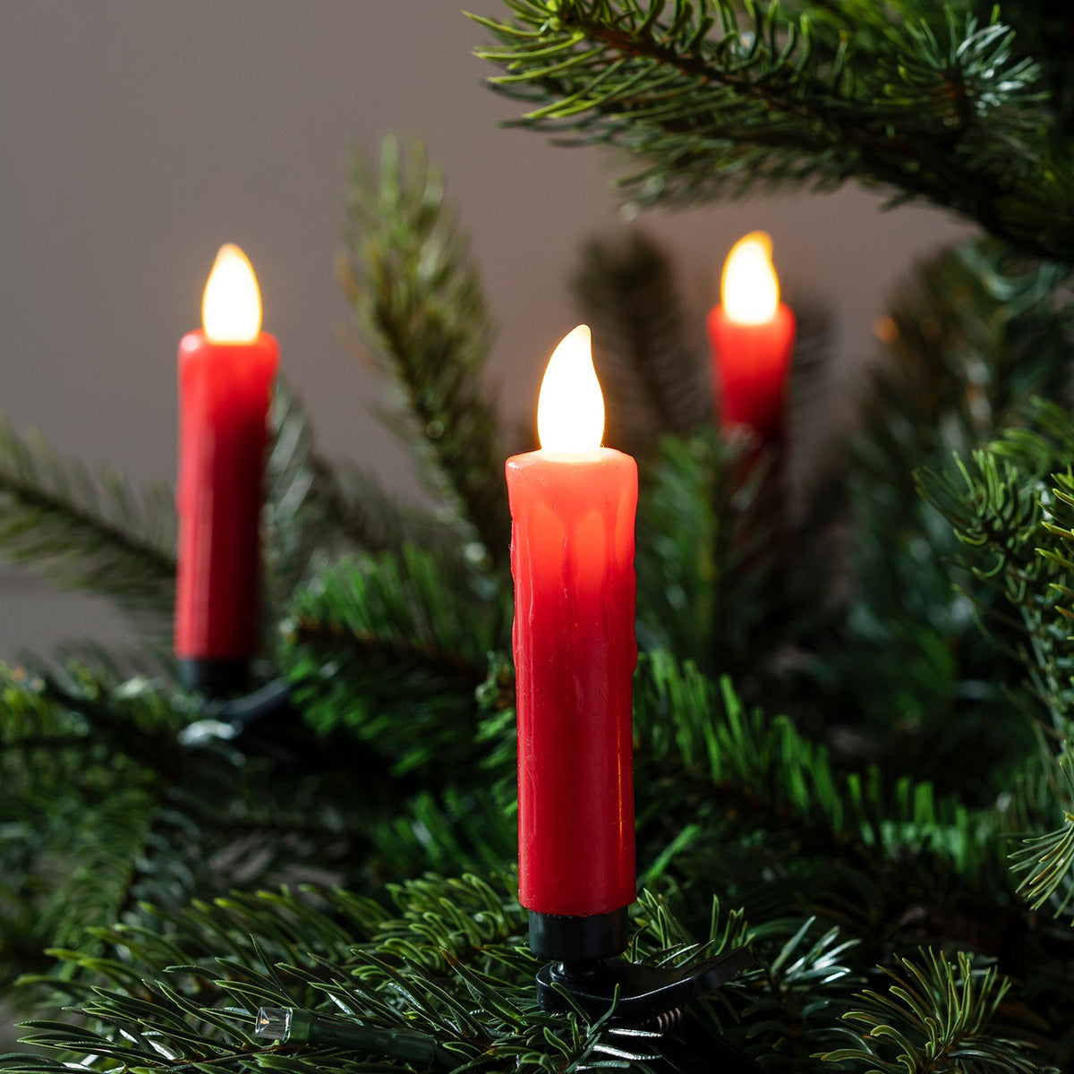 LED Christmas Tree Candle Set – 20-piece red
