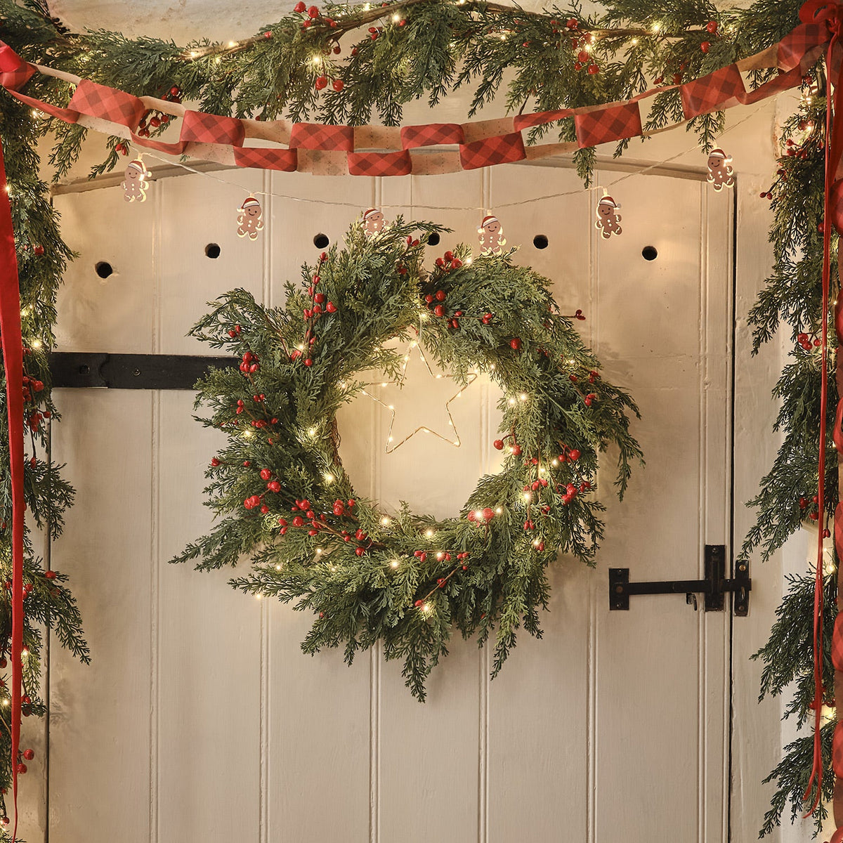 Lighted wreath & garland set with red berries