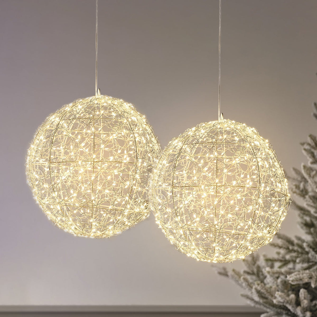 LED Wire Ball Micro Set – Set of 2
