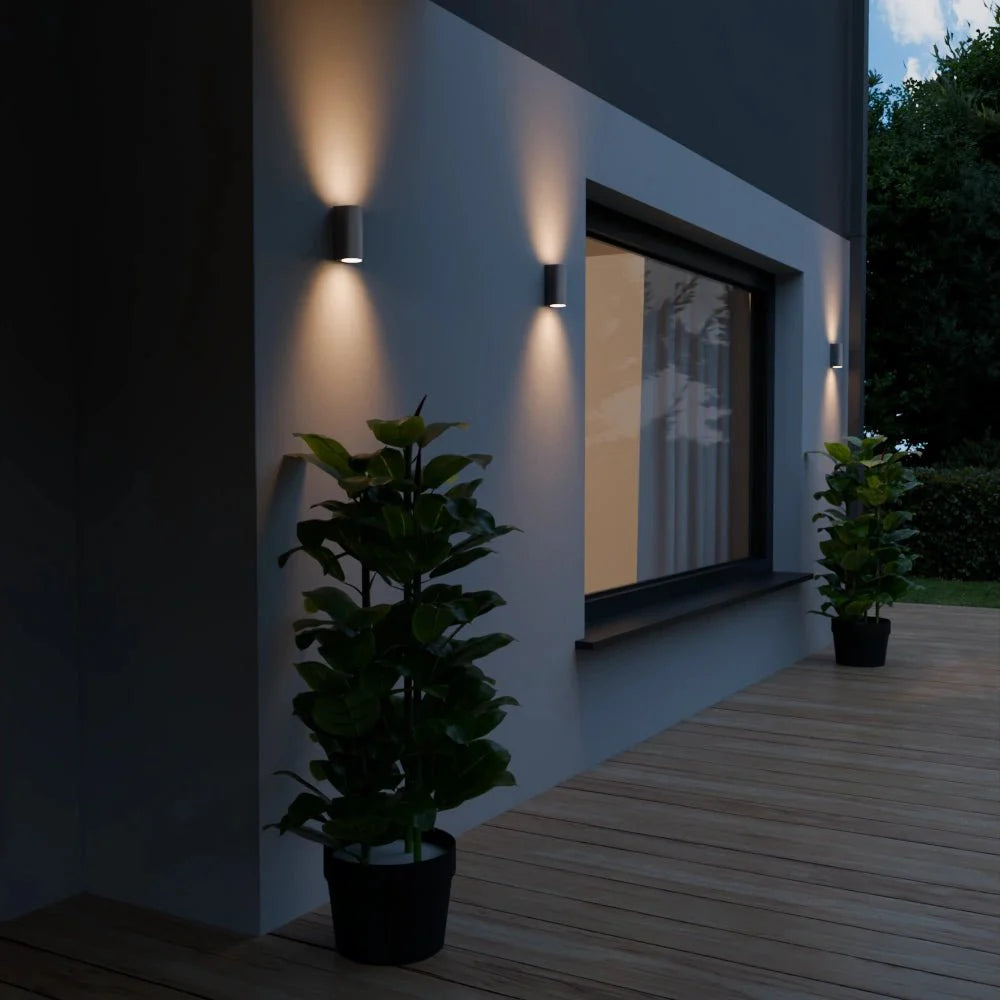 VAYA DUO Up-&-Down Wall Light, 2x GU10, IP54