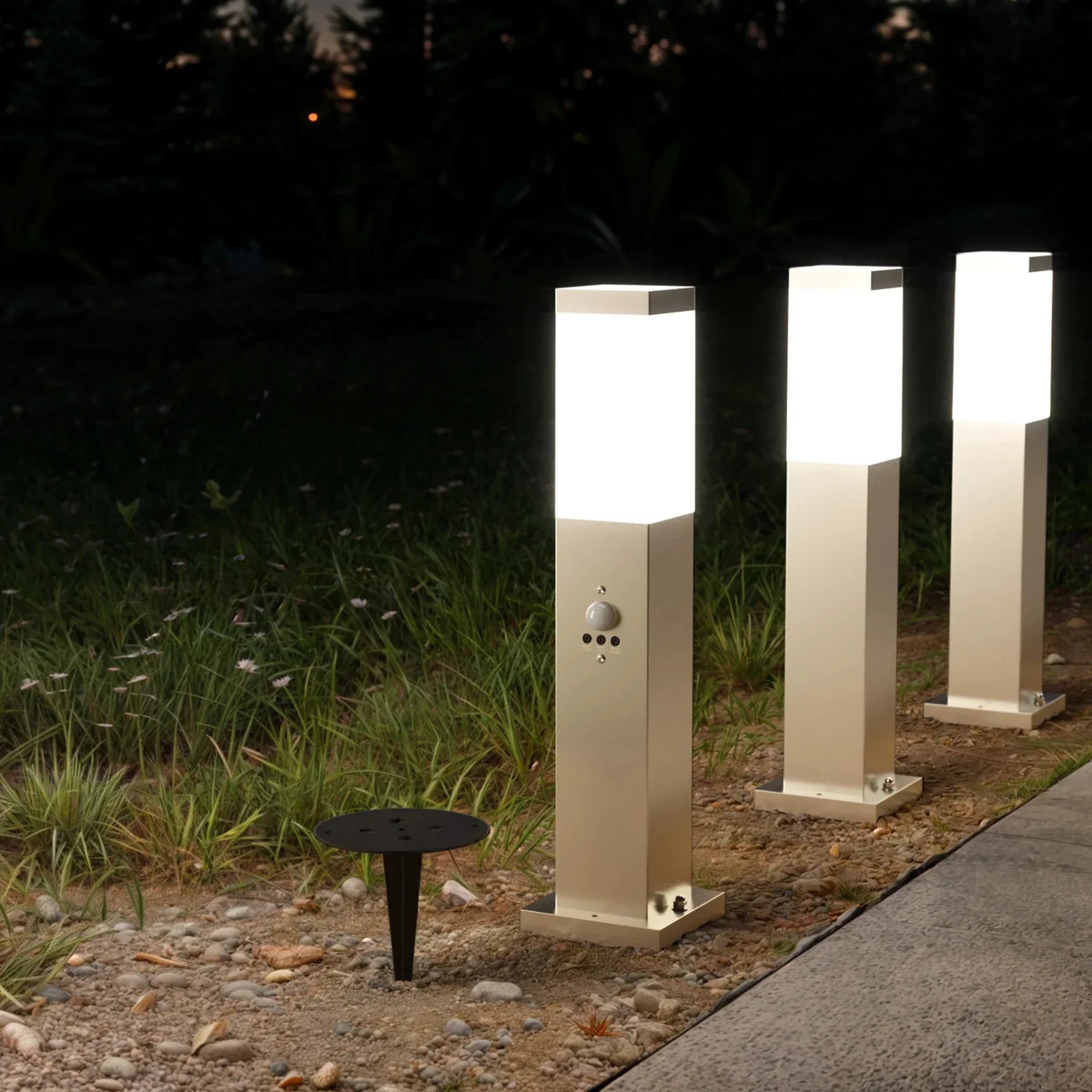 Wegeleuchte TAVO mit Sensor Farbe Edelstahl