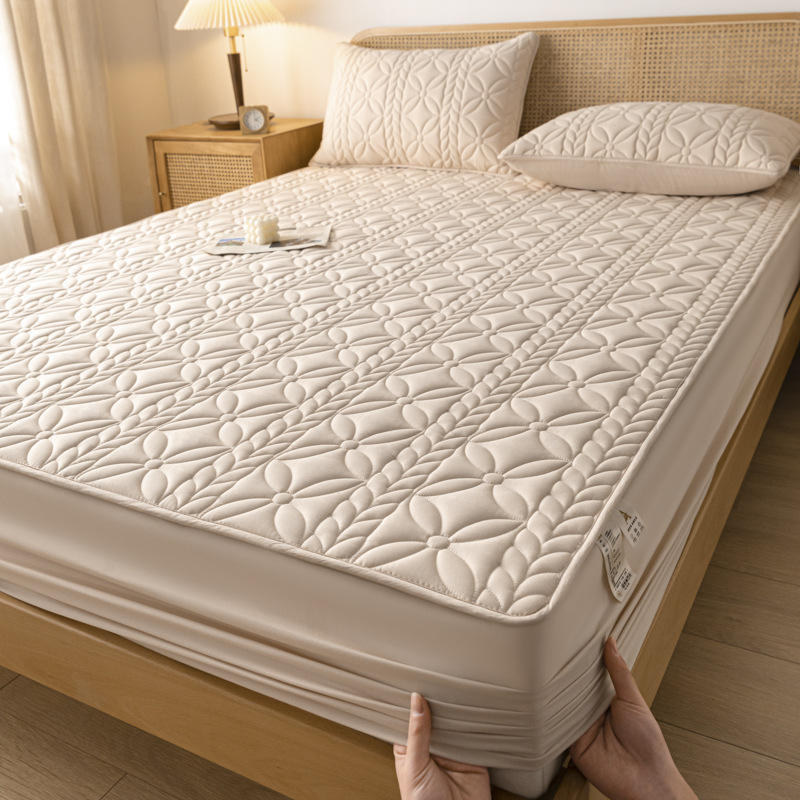 BedCover Waterproof Fitted Sheet, Breathable Mattress Protector