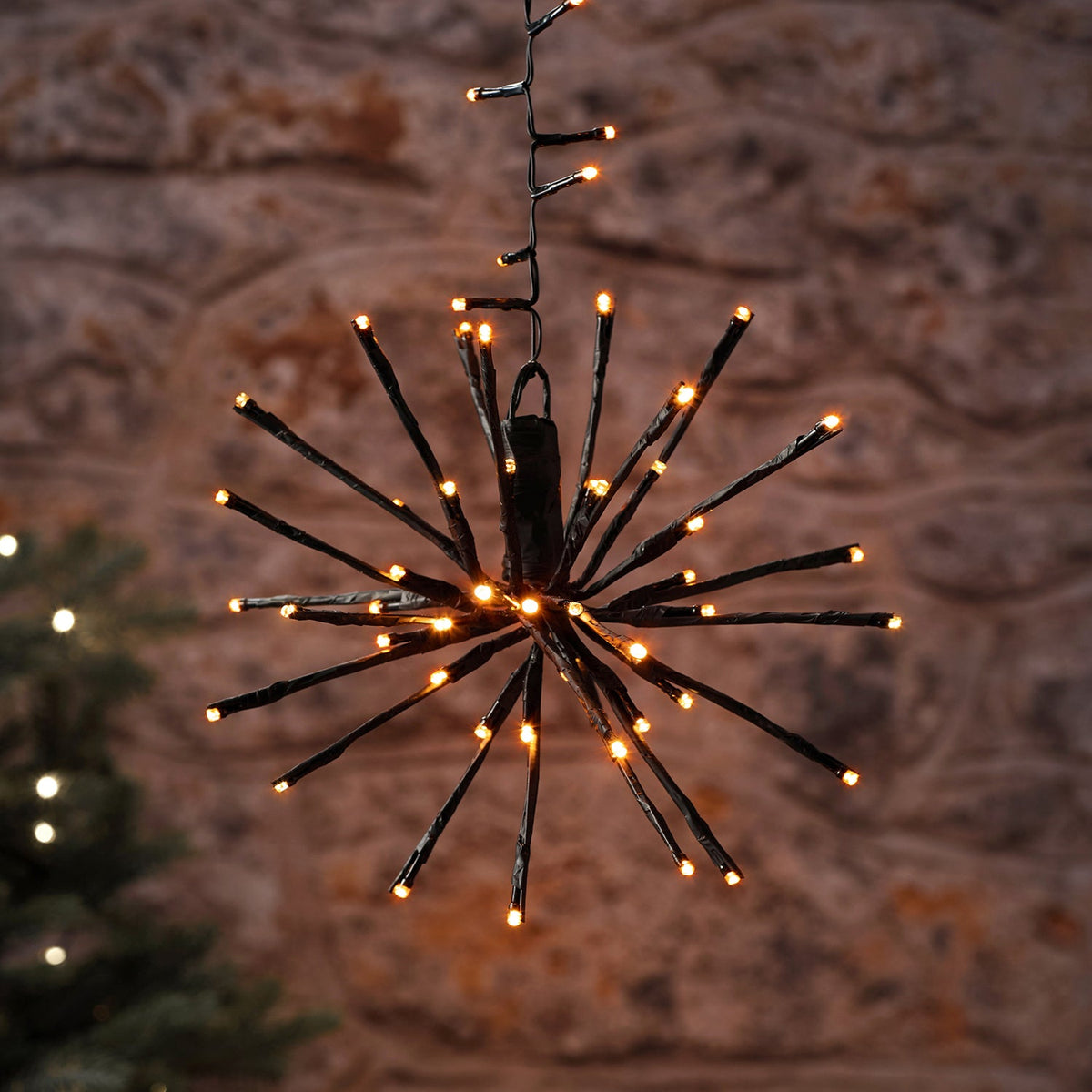 StarburstGlow LED Hanging Decoration with Flashing Effect for Outdoor Use
