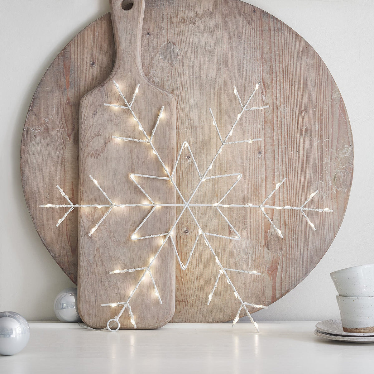 "Osby" LED Snowflake – Christmas Window Decoration