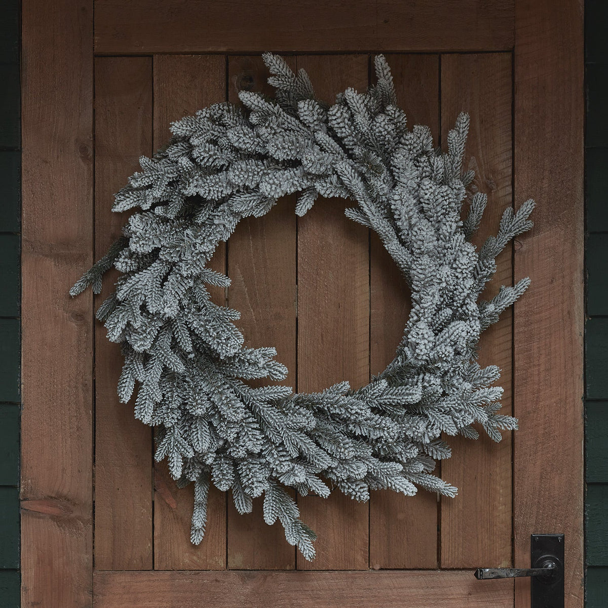 Christmas wreath, illuminated – snow-dusted 60 cm