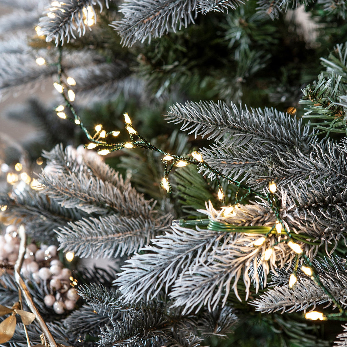 1200 LED Micro-Cluster String Lights – Christmas Tree Lighting