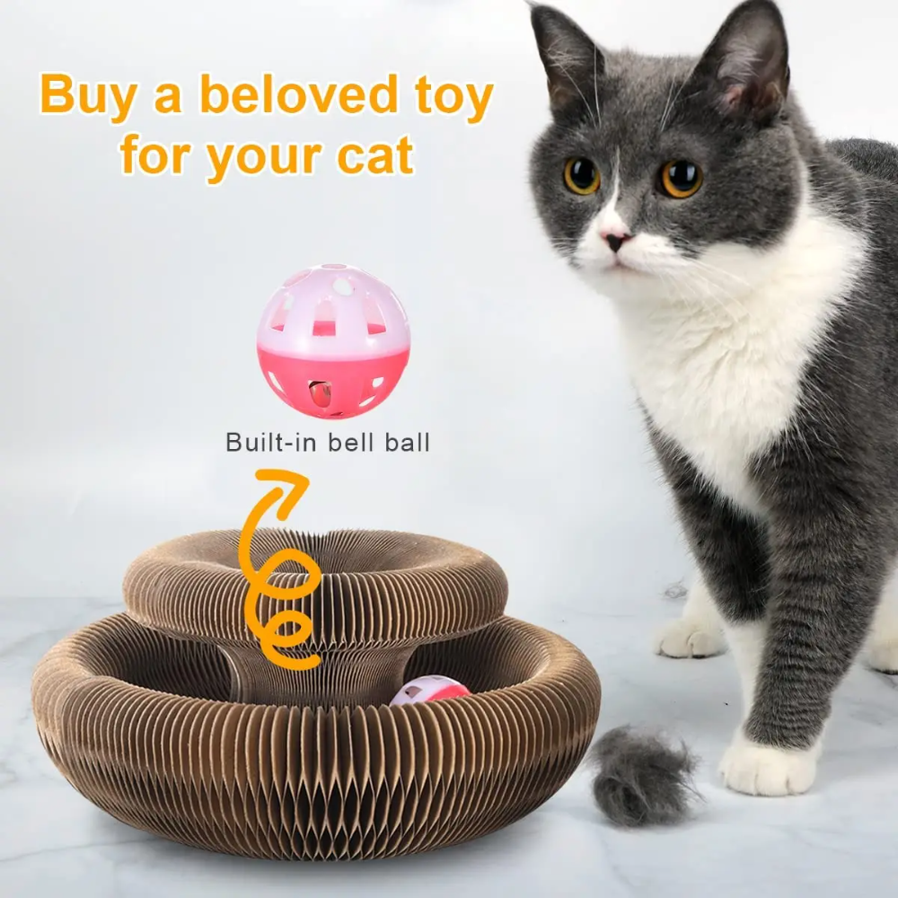 Werbegrafik mit Ball und Hinweis zum eingebauten Glöckchen