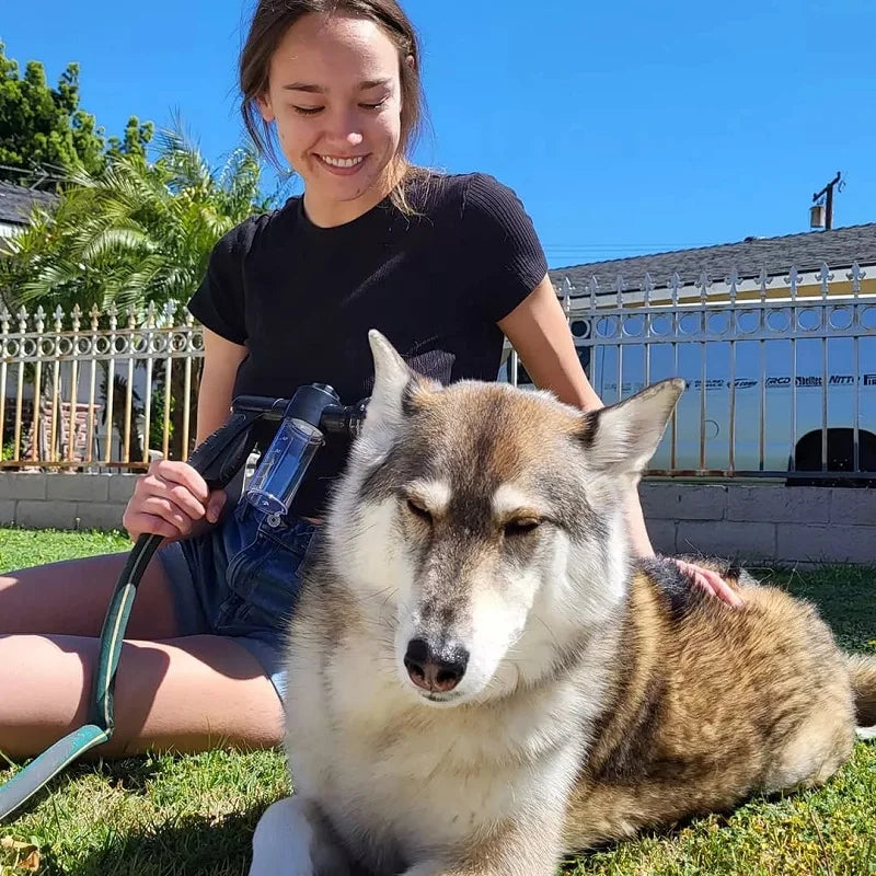 PetShower – Multifunctional pet shower with shampoo dispenser