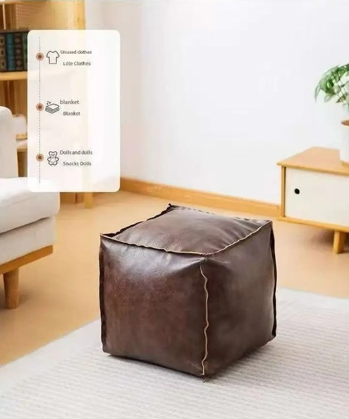 PillowBag – Multifunctional storage bag and pouf