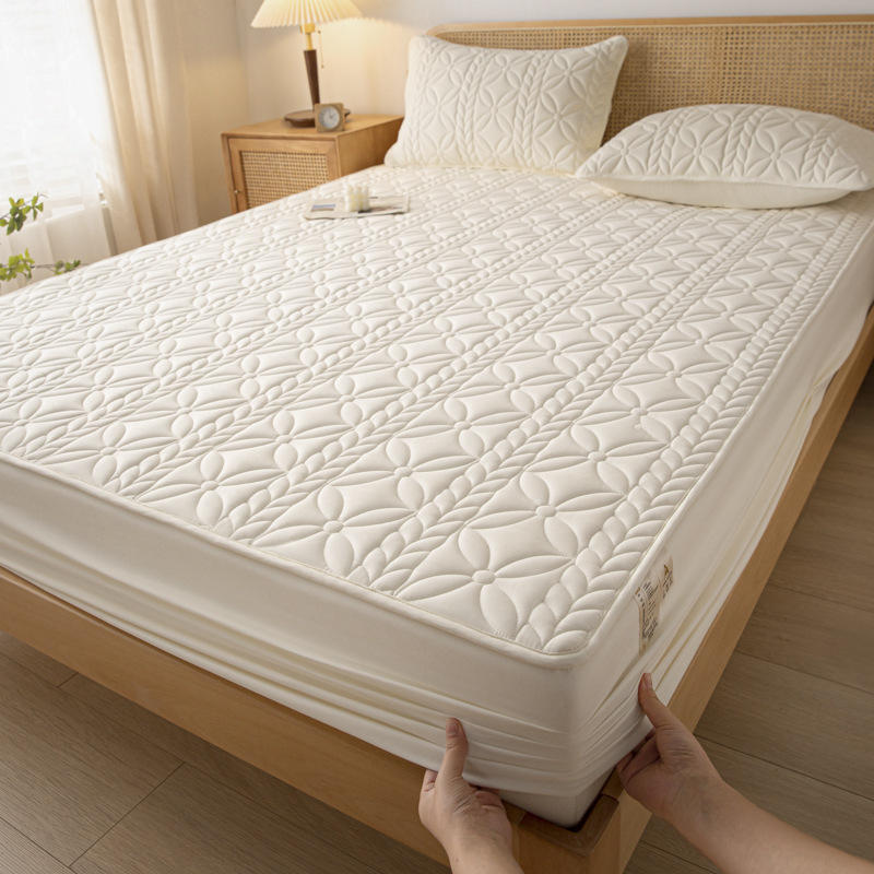 BedCover Waterproof Fitted Sheet, Breathable Mattress Protector