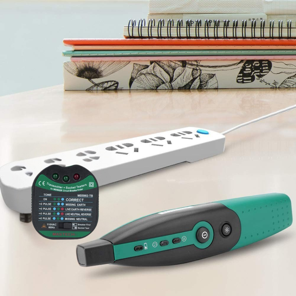FuseFinder Fuse Tester with Socket Check and Flashlight